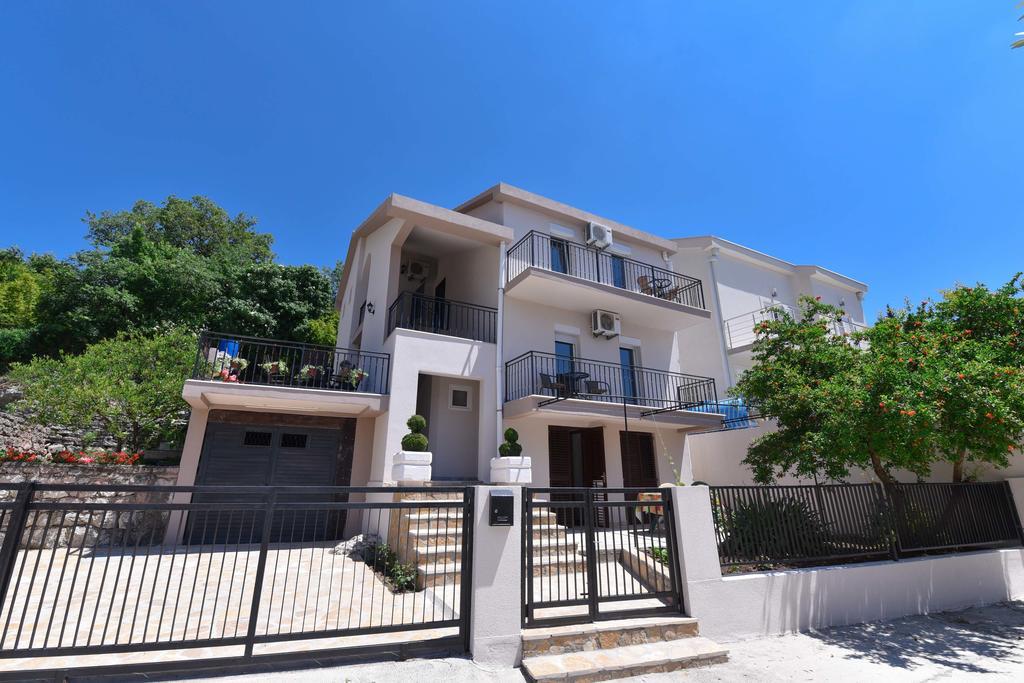 Vila Lucice Petrovac Exterior foto